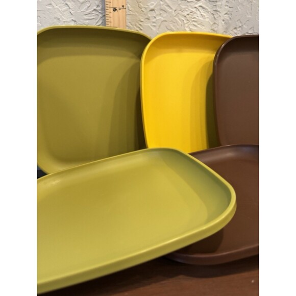 VTG Tupperware Square Plates (6) #1534 Lunch Picnic Camp Autumn Colors Avocado - Picture 4 of 10